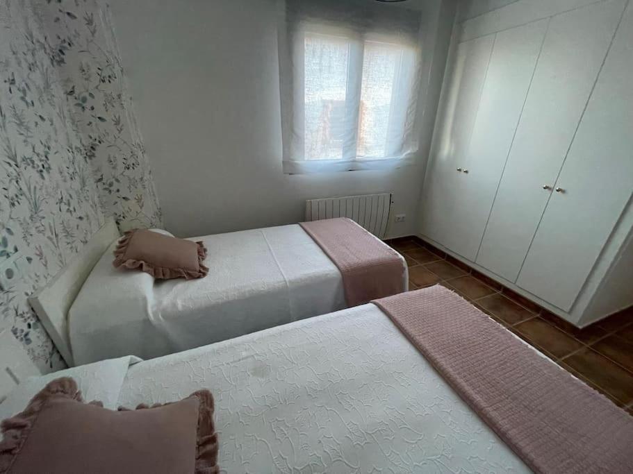 Vila Casa En Ruta De La Plata Con Piscina Comunitaria Guillena Exteriér fotografie